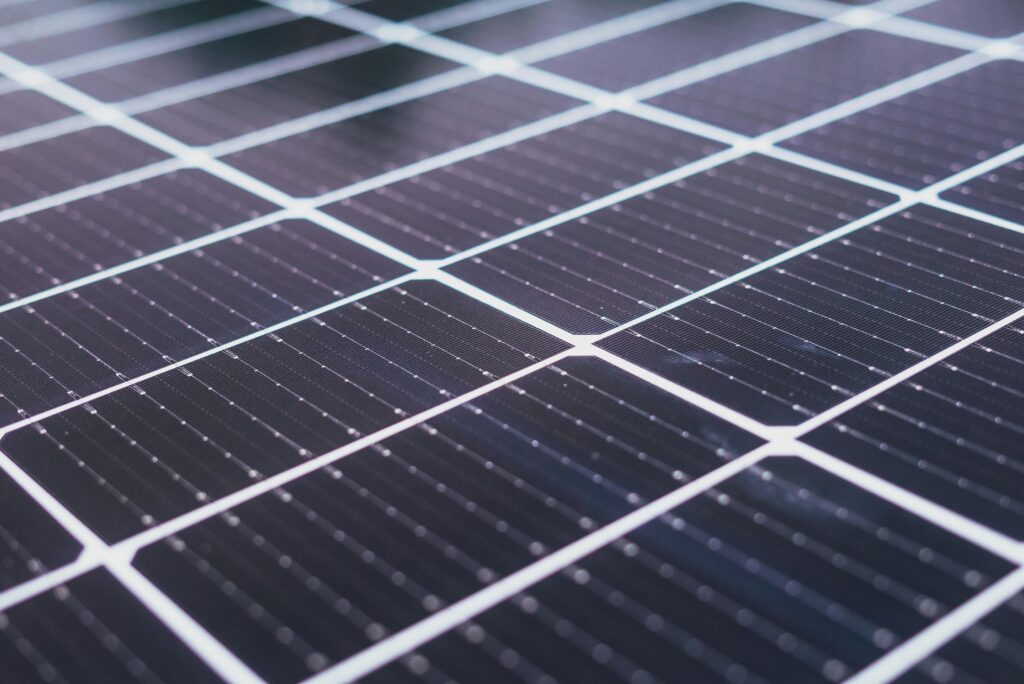 Panneaux photovoltaïques installés en Auvergne-Rhône-Alpes