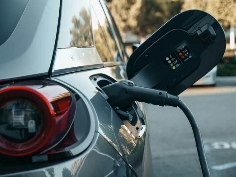 Borne de recharge pour particuliers en Rhône-Alpes a domicile