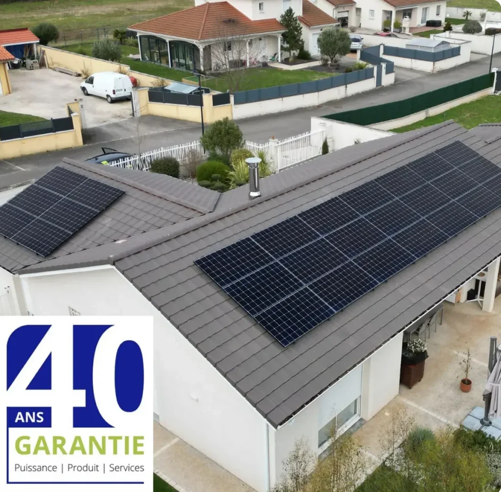 Panneaux photovoltaïques installés en Auvergne-Rhône-Alpes